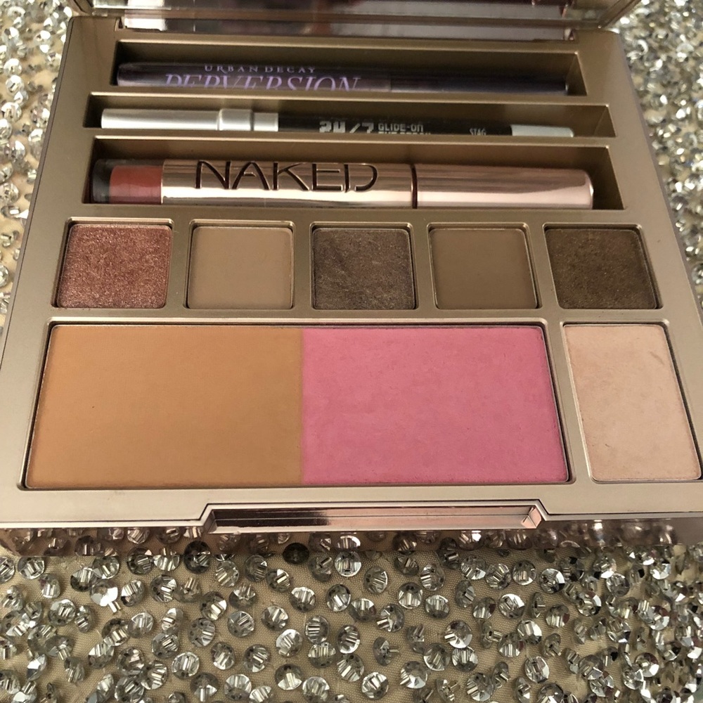 Urban Decay Naked On The Run